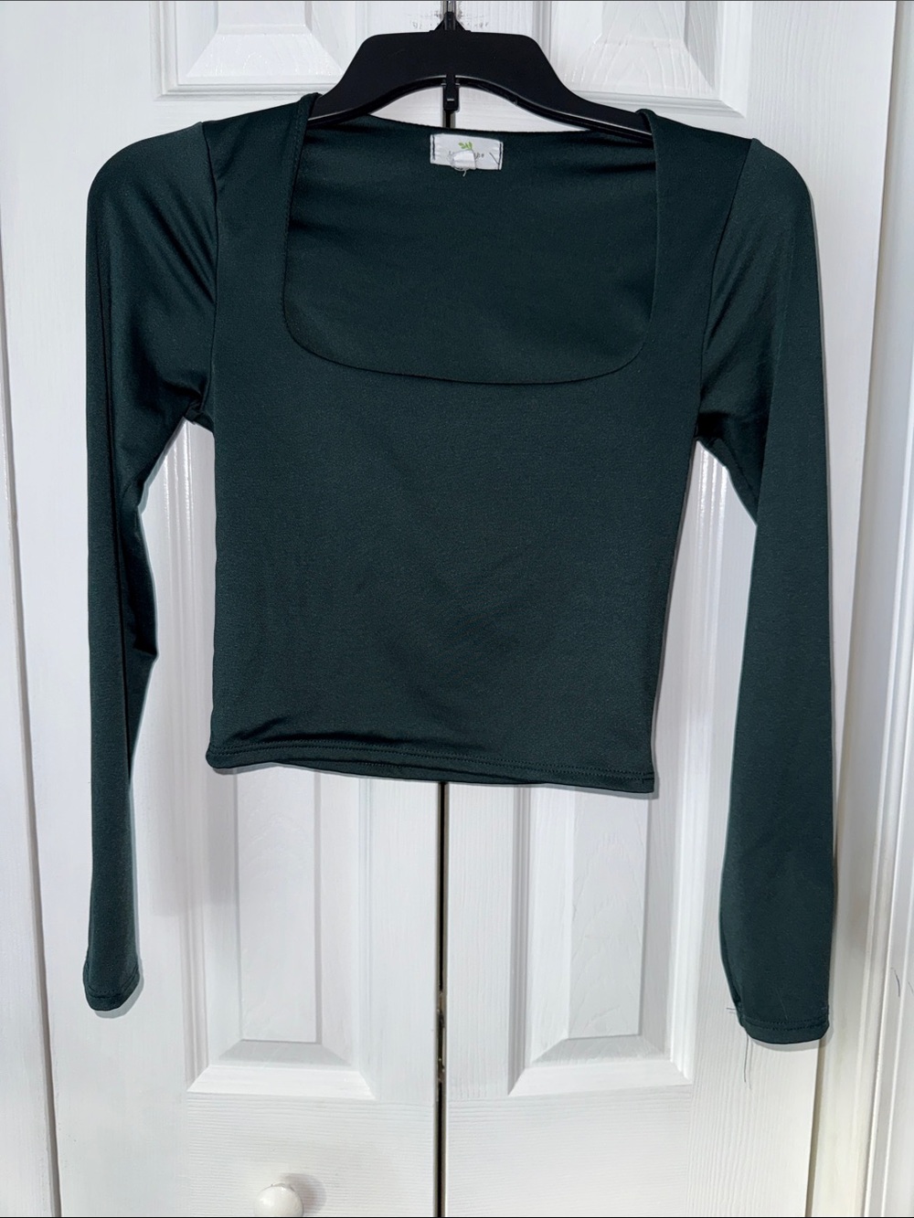 Square Neck Long-Sleeve Crop Top - Dark Green
